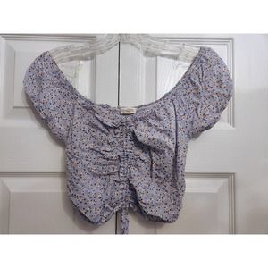 NWOT Sky and Sparrow Light Blue Floral Smocked Crop Top, Women's Small